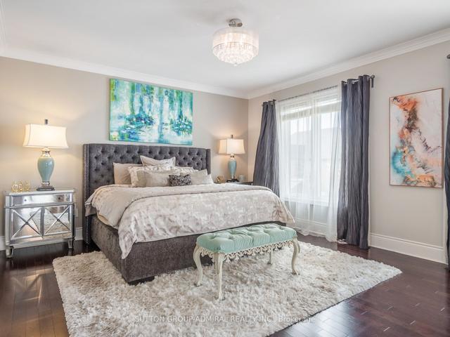 56 Antonini Crt, House detached with 4 bedrooms, 8 bathrooms and 9 parking in Vaughan ON | Image 10
