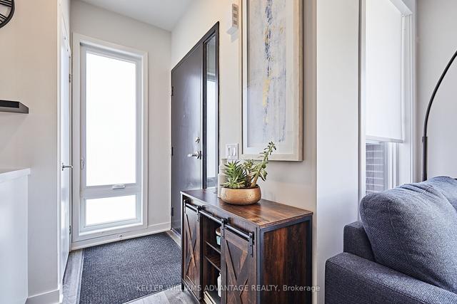 16 - 20 Ed Clark Gdns, Townhouse with 3 bedrooms, 2 bathrooms and 1 parking in Toronto ON | Image 23