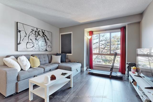 526 - 895 Maple Ave, Townhouse with 2 bedrooms, 2 bathrooms and 2 parking in Burlington ON | Image 12