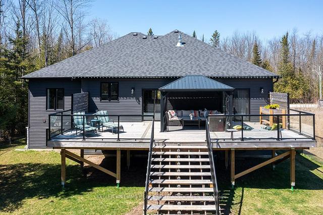 225 Deerbrook Dr, House detached with 5 bedrooms, 3 bathrooms and 10 parking in Wasaga Beach ON | Image 5