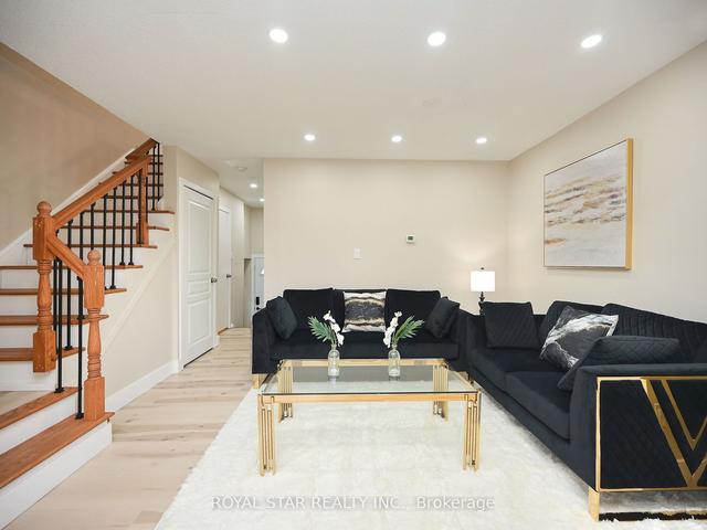 139 - 400 Mississauga Valley Blvd, Townhouse with 4 bedrooms, 3 bathrooms and 2 parking in Mississauga ON | Image 23