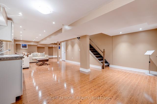 3456 Rebecca St, House detached with 4 bedrooms, 5 bathrooms and 4 parking in Oakville ON | Image 29