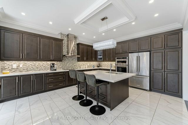 71 Squire Ellis Dr, House detached with 4 bedrooms, 4 bathrooms and 7 parking in Brampton ON | Image 28
