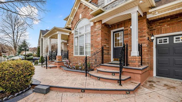 13 Wonder Way, House detached with 5 bedrooms, 6 bathrooms and 7 parking in Brampton ON | Image 12