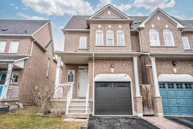 14 Gateway Crt, House attached with 3 bedrooms, 4 bathrooms and 3 parking in Whitby ON | Image 1