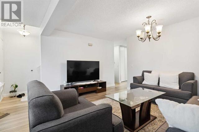 60, - 2511 38 Street Ne, House attached with 3 bedrooms, 1 bathrooms and 1 parking in Calgary AB | Image 13