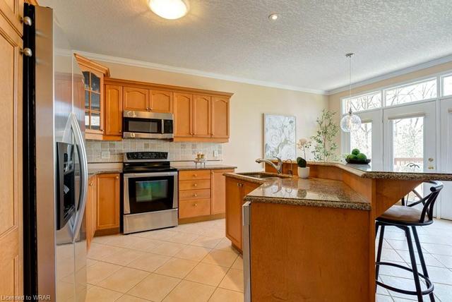 142 Reiber Court, House detached with 3 bedrooms, 2 bathrooms and 4 parking in Waterloo ON | Image 34
