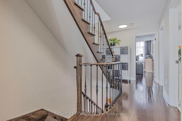 89 - 1331 Major Mackenzie Dr W, Townhouse with 4 bedrooms, 5 bathrooms and 2 parking in Vaughan ON | Image 9