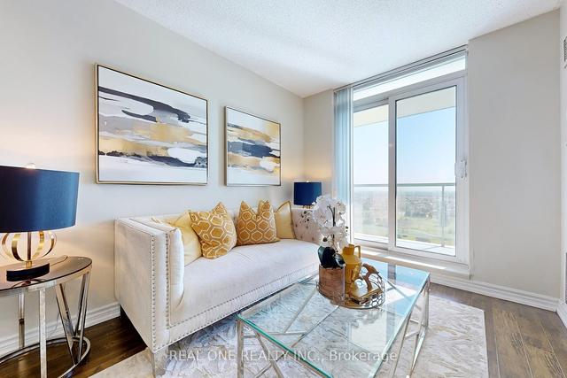 1704 - 4879 Kimbermount Ave, Condo with 2 bedrooms, 2 bathrooms and 1 parking in Mississauga ON | Image 6