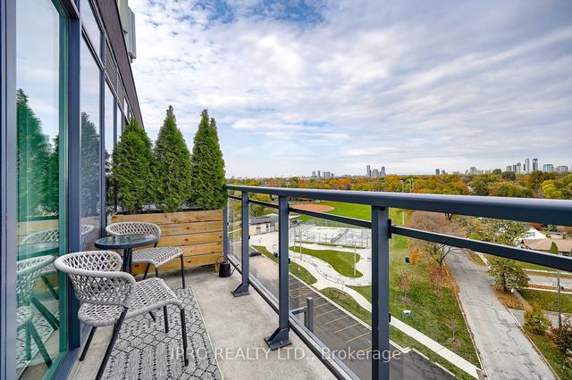 803 - 760 The Queensway, Condo with 2 bedrooms, 2 bathrooms and 1 parking in Toronto ON | Image 15