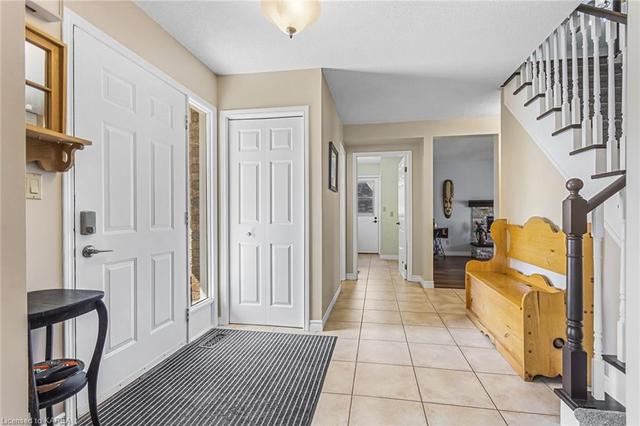 869 Lynwood Drive, House detached with 5 bedrooms, 3 bathrooms and 4 parking in Kingston ON | Image 34