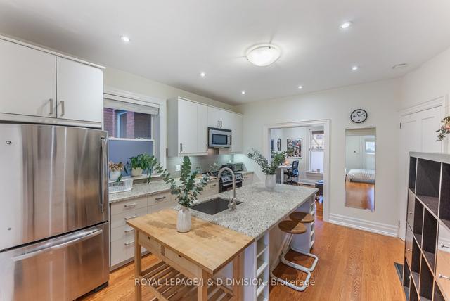 7 Earnbridge St, House semidetached with 3 bedrooms, 3 bathrooms and 2 parking in Toronto ON | Image 34