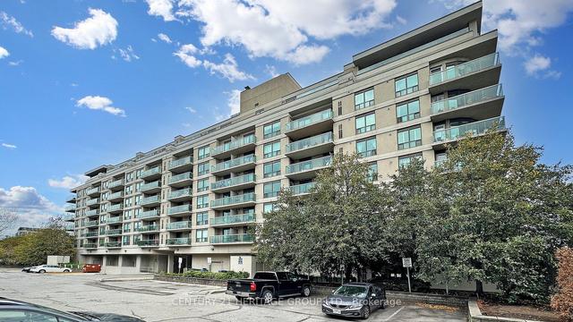 711 - 935 Sheppard Ave W, Condo with 2 bedrooms, 2 bathrooms and 1 parking in Toronto ON | Image 1