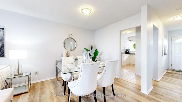 3 - 19 Derrydown Rd, Townhouse with 2 bedrooms, 3 bathrooms and 1 parking in Toronto ON | Image 31