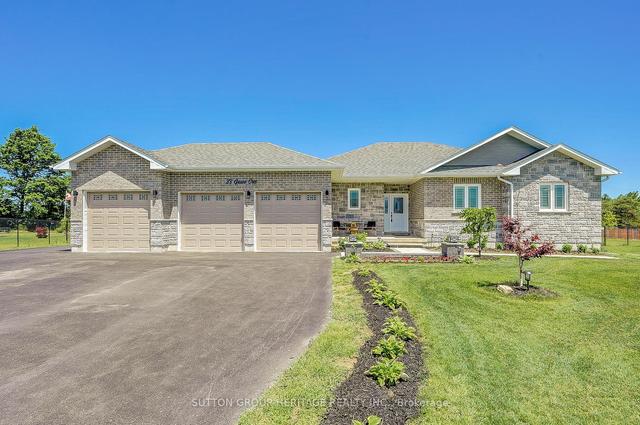 33 Grace Cres, House detached with 3 bedrooms, 3 bathrooms and 9 parking in Oro Medonte ON | Image 1
