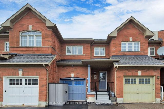 141 Amulet Cres N, House attached with 3 bedrooms, 3 bathrooms and 2 parking in Richmond Hill ON | Image 1