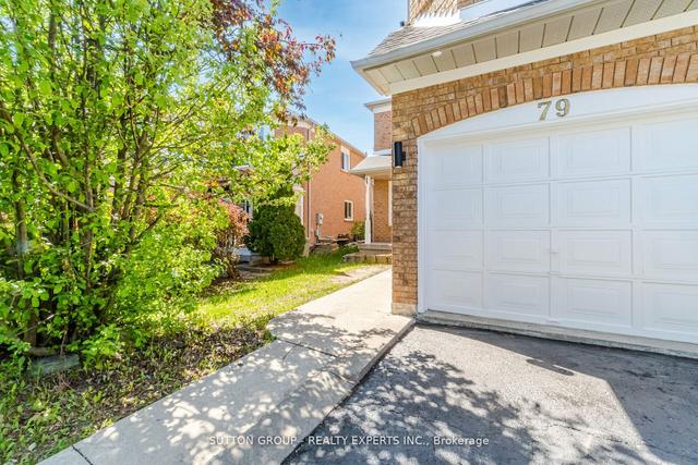 79 Rocky Mountain Cres, House detached with 4 bedrooms, 4 bathrooms and 5 parking in Brampton ON | Image 23