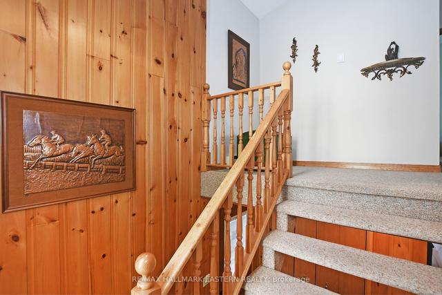 326 Indian Point Rd, House detached with 4 bedrooms, 4 bathrooms and 12 parking in Kawartha Lakes ON | Image 5
