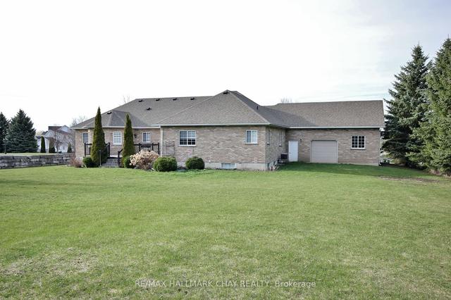 39 Vanderpost Cres, House detached with 4 bedrooms, 3 bathrooms and 16 parking in Essa ON | Image 19