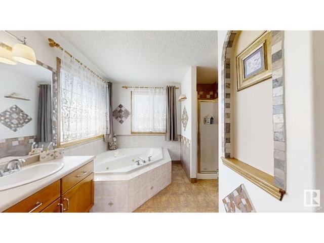 17455 89 St Nw, House detached with 3 bedrooms, 2 bathrooms and 4 parking in Edmonton AB | Image 39