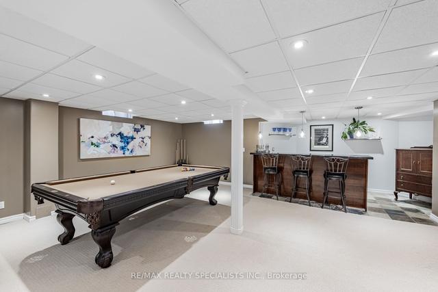 1272 Saddler Circ, House detached with 4 bedrooms, 4 bathrooms and 6 parking in Oakville ON | Image 27