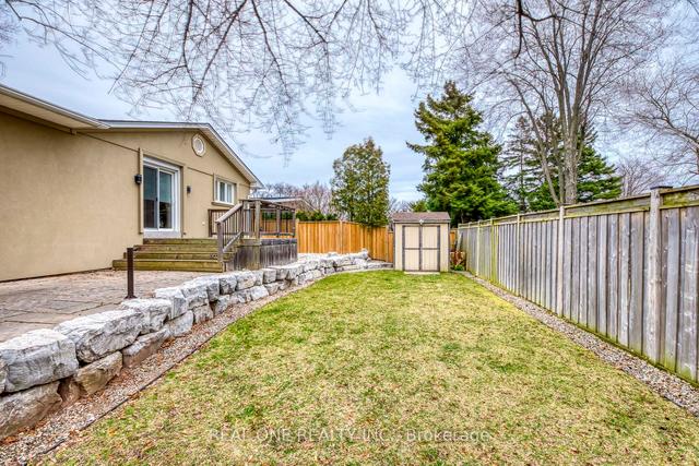 1216 Holton Heights Dr, House detached with 2 bedrooms, 2 bathrooms and 10 parking in Oakville ON | Image 28
