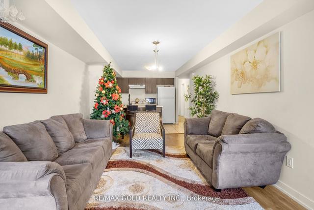 232 - 2355 Sheppard Ave W, Townhouse with 3 bedrooms, 2 bathrooms and 1 parking in Toronto ON | Image 2