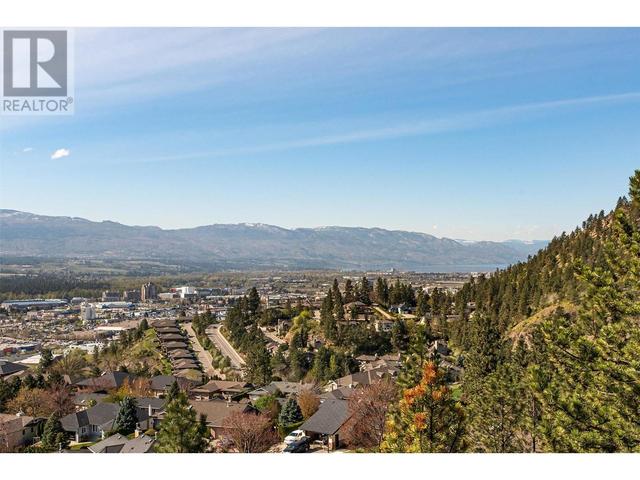 20 - 880 Christina Place, House attached with 4 bedrooms, 4 bathrooms and 4 parking in Kelowna BC | Image 15