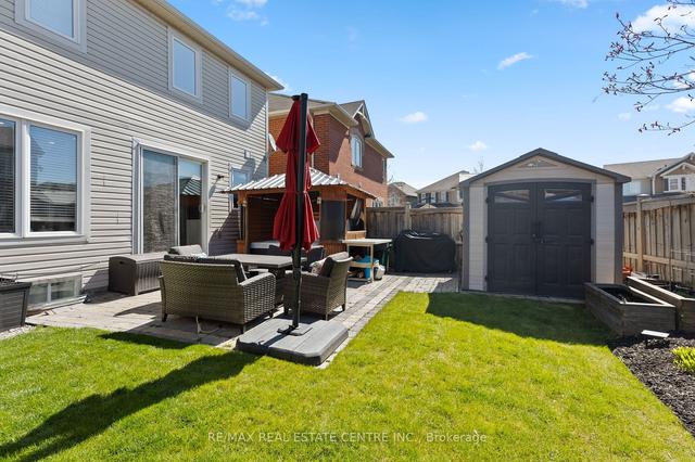 1000 Savoline Blvd W, House detached with 3 bedrooms, 4 bathrooms and 3 parking in Milton ON | Image 33
