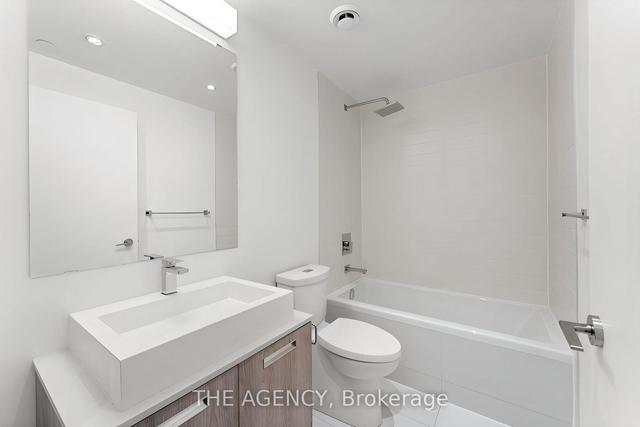 402 - 2a Church St, Condo with 3 bedrooms, 2 bathrooms and 0 parking in Toronto ON | Image 21