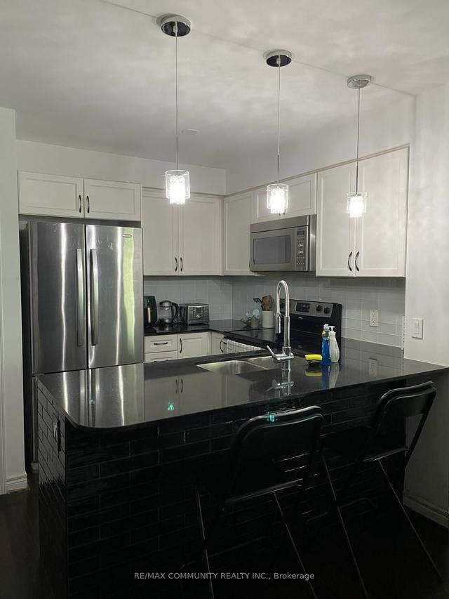 601 - 60 Fairfax Cres, Condo with 2 bedrooms, 2 bathrooms and 1 parking in Toronto ON | Image 19