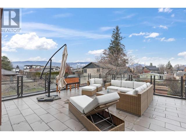 203 - 446 West Avenue, Condo with 2 bedrooms, 2 bathrooms and 1 parking in Kelowna BC | Image 23