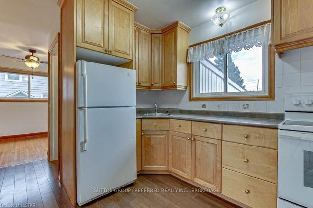 162 King Hiram St, House detached with 3 bedrooms, 1 bathrooms and 4 parking in Ingersoll ON | Image 33