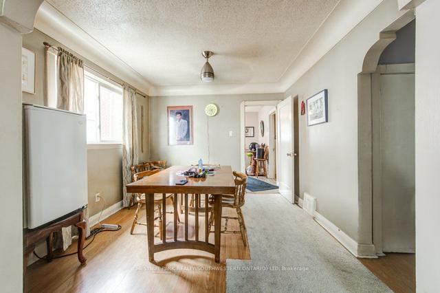 1121 Trafalgar St, House other with 4 bedrooms, 3 bathrooms and 3 parking in London ON | Image 28