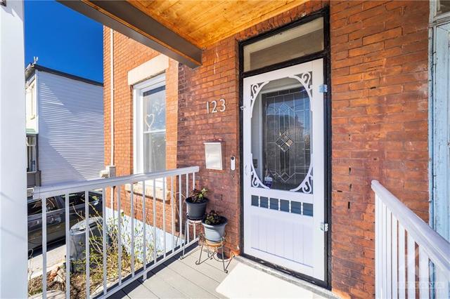 123 Eccles Street, Home with 3 bedrooms, 1 bathrooms and null parking in Ottawa ON | Image 5