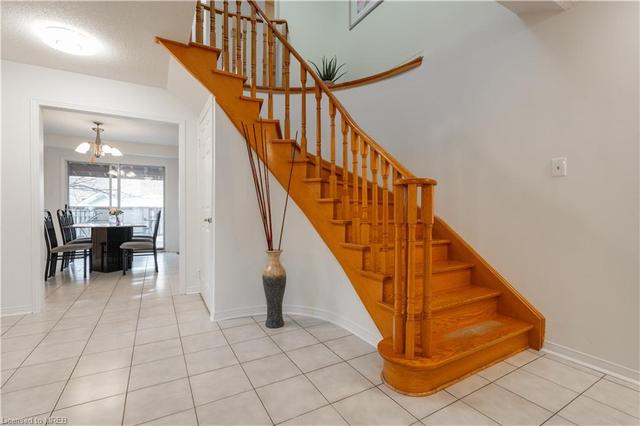 952 Summerbreeze Court, House detached with 4 bedrooms, 3 bathrooms and 6 parking in Mississauga ON | Image 11