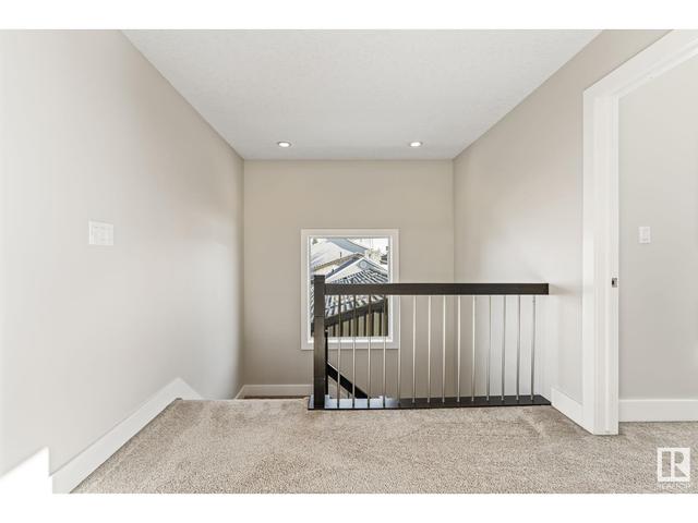 9834 162 St Nw Nw, House semidetached with 3 bedrooms, 2 bathrooms and null parking in Edmonton AB | Image 27