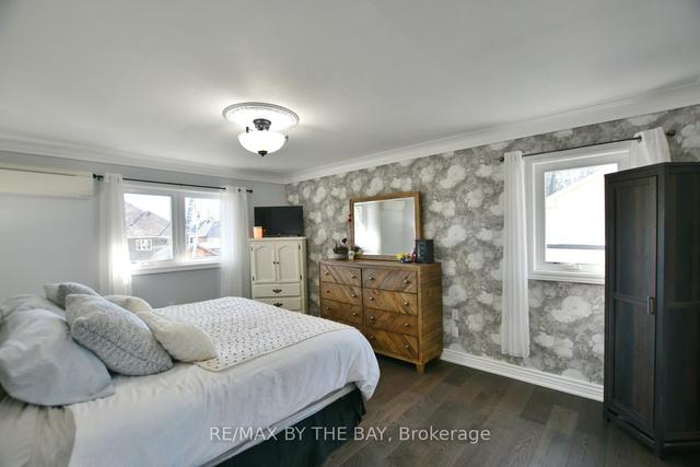52 Downer Cres, House detached with 4 bedrooms, 4 bathrooms and 9 parking in Wasaga Beach ON | Image 15