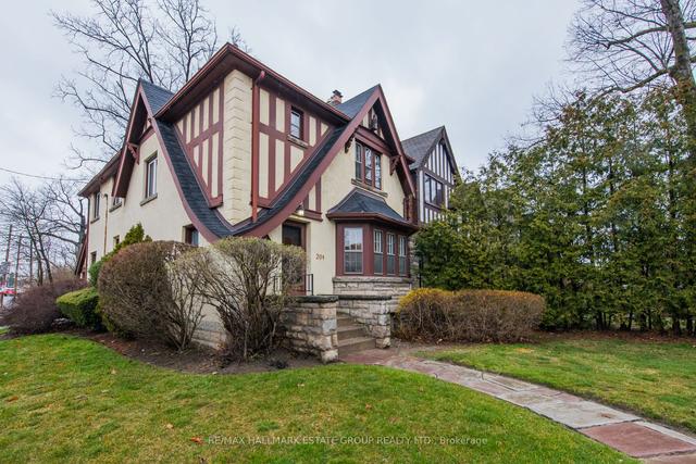 264 Glenview Ave, House detached with 4 bedrooms, 2 bathrooms and 1 parking in Toronto ON | Image 1