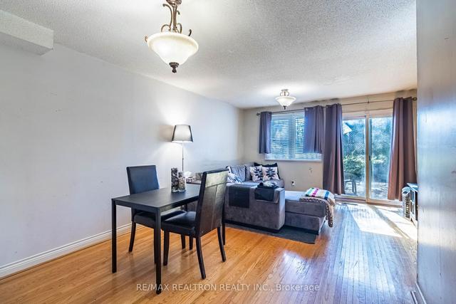 608a Northcliffe Blvd, House detached with 3 bedrooms, 2 bathrooms and 3 parking in Toronto ON | Image 5