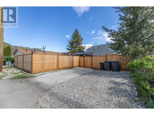 631 Earle Crescent, House detached with 3 bedrooms, 1 bathrooms and 2 parking in Oliver BC | Image 32