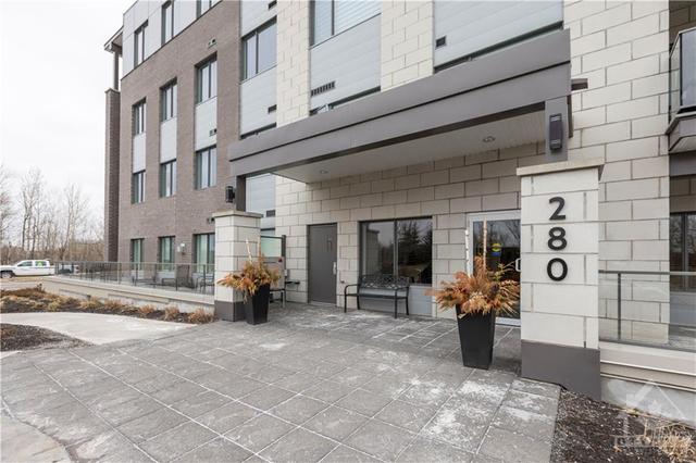 105 - 280 Herzberg Road, Condo with 1 bedrooms, 1 bathrooms and null parking in Ottawa ON | Image 2
