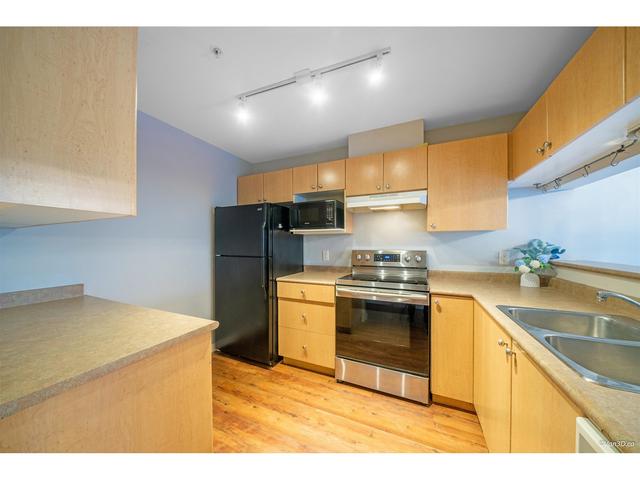 231 - 27358 32 Avenue, Condo with 3 bedrooms, 2 bathrooms and 1 parking in Langley BC | Image 16