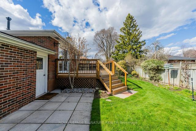 19 Wooster Wood, House detached with 3 bedrooms, 2 bathrooms and 5 parking in Toronto ON | Image 29