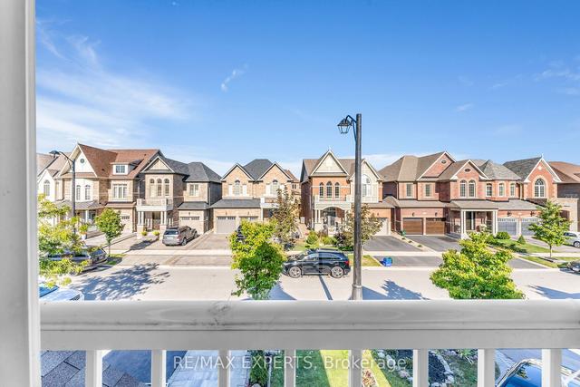 96 Pelee Ave, House detached with 4 bedrooms, 3 bathrooms and 4 parking in Vaughan ON | Image 34