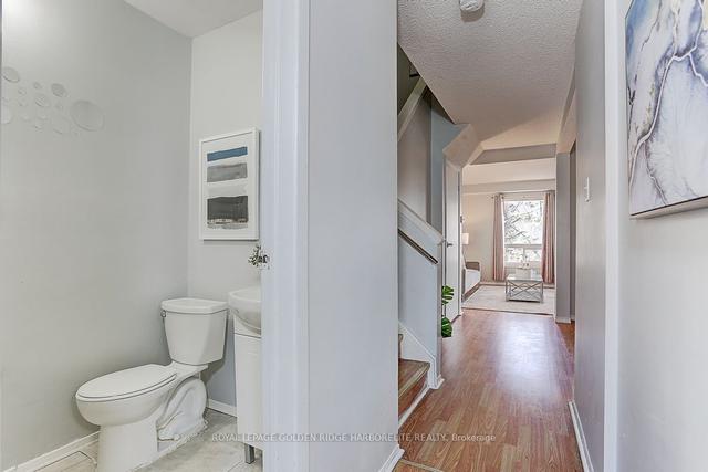 8 - 2079 The Collegeway, Townhouse with 3 bedrooms, 3 bathrooms and 2 parking in Mississauga ON | Image 34
