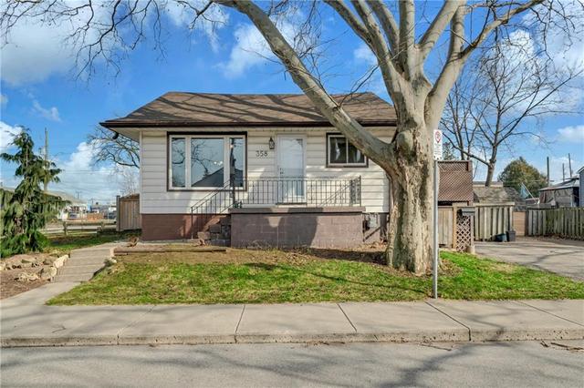 358 Guelph Street, House detached with 2 bedrooms, 1 bathrooms and 4 parking in Hamilton ON | Image 1