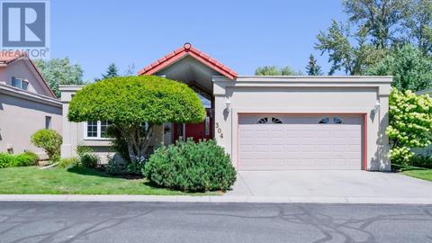 304 - 650 Lexington Drive, House detached with 2 bedrooms, 2 bathrooms and 2 parking in Kelowna BC | Card Image