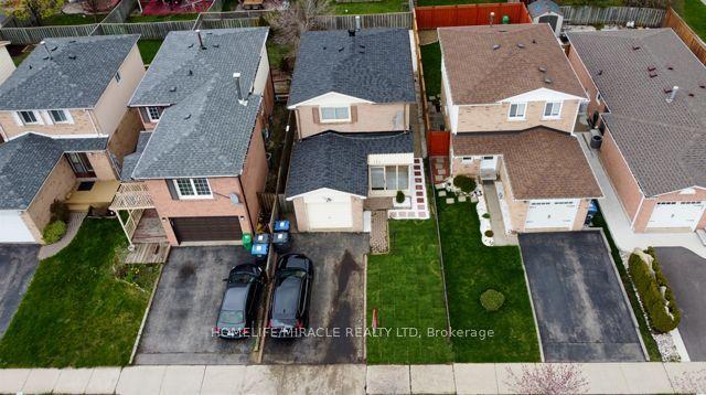 13 Martindale Cres, House detached with 3 bedrooms, 3 bathrooms and 4 parking in Brampton ON | Image 28