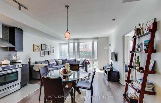 321 - 3 Market St, Condo with 1 bedrooms, 1 bathrooms and 0 parking in Toronto ON | Image 1